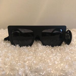 Quay Australia ‘Cafe Racer’ Sunglasses